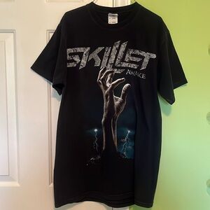 Skillet Christian rock band Awake black t-shirt-size M